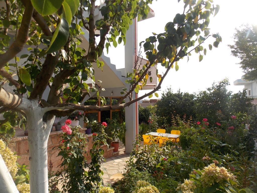 Natural Holiday Houses Ksamil Exterior foto
