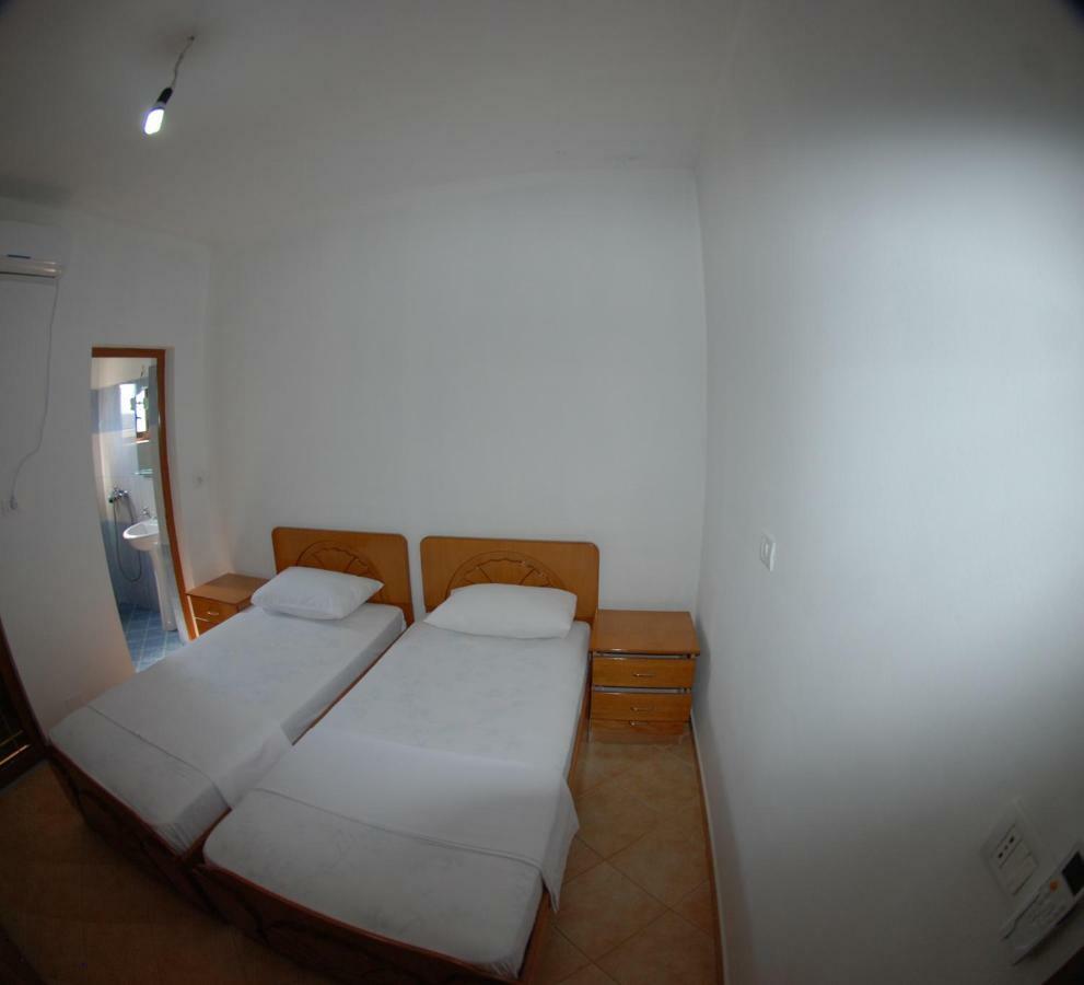Natural Holiday Houses Ksamil Exterior foto